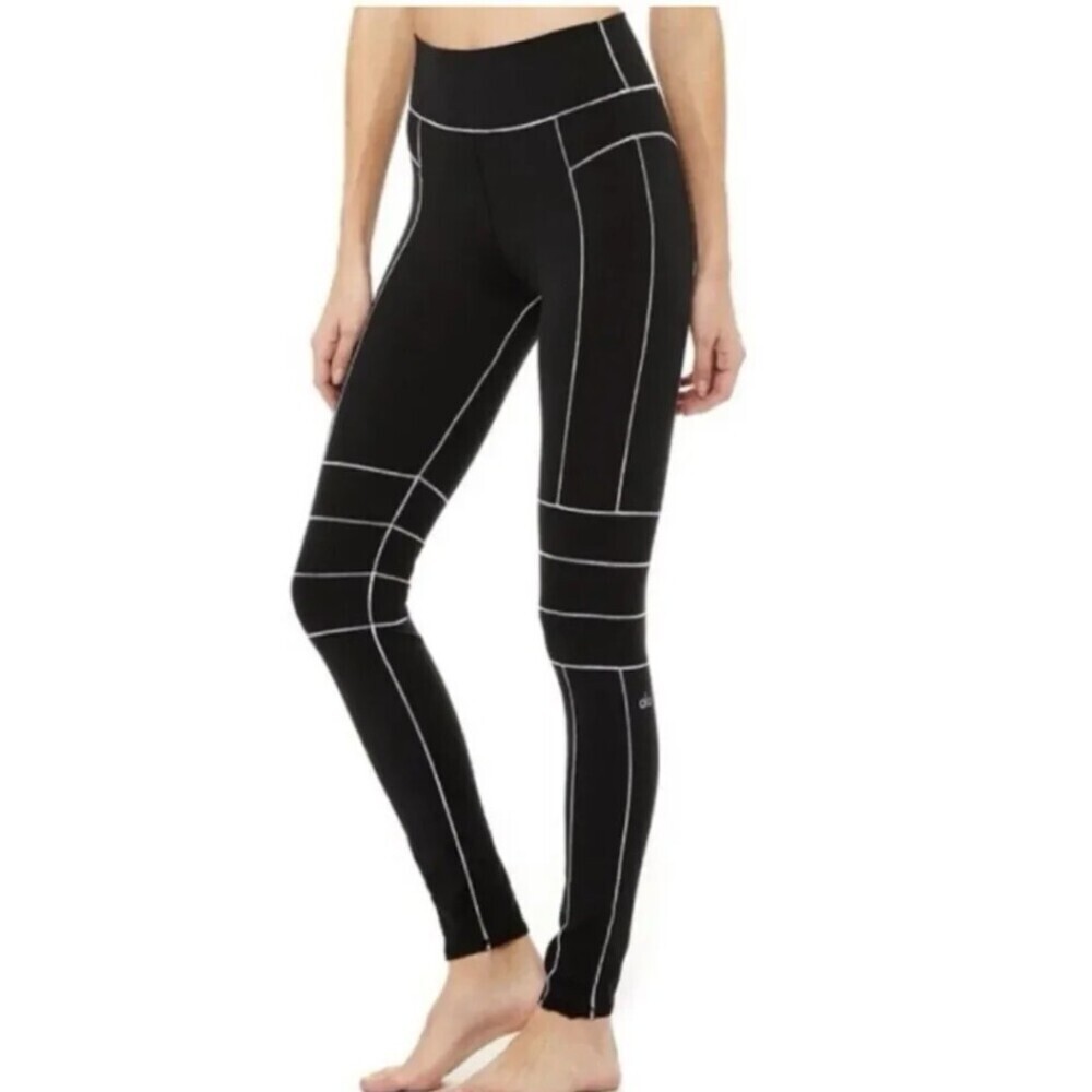 Alo Yoga High-Waisted Endurance Leggings in Black Size XS Full Length